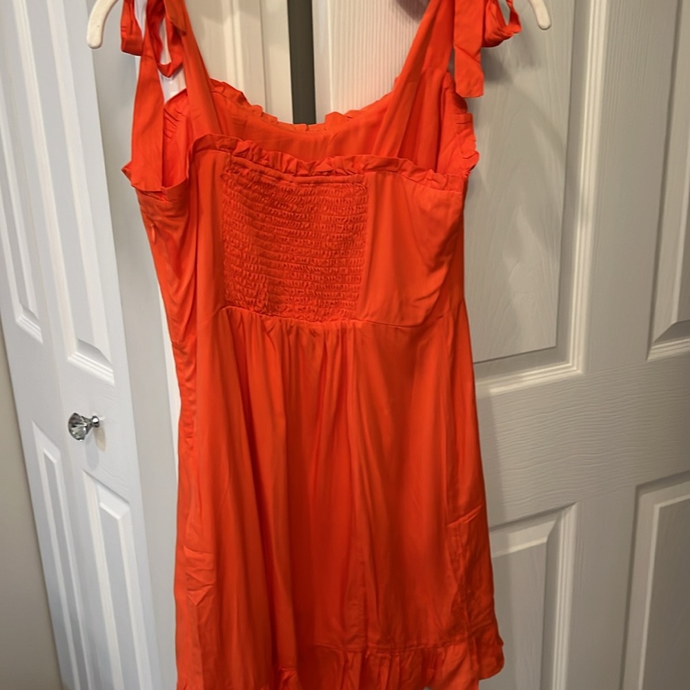 Dress - Picture 2 of 5